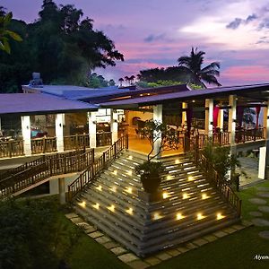 Aiyanar Beach And Dive Resort